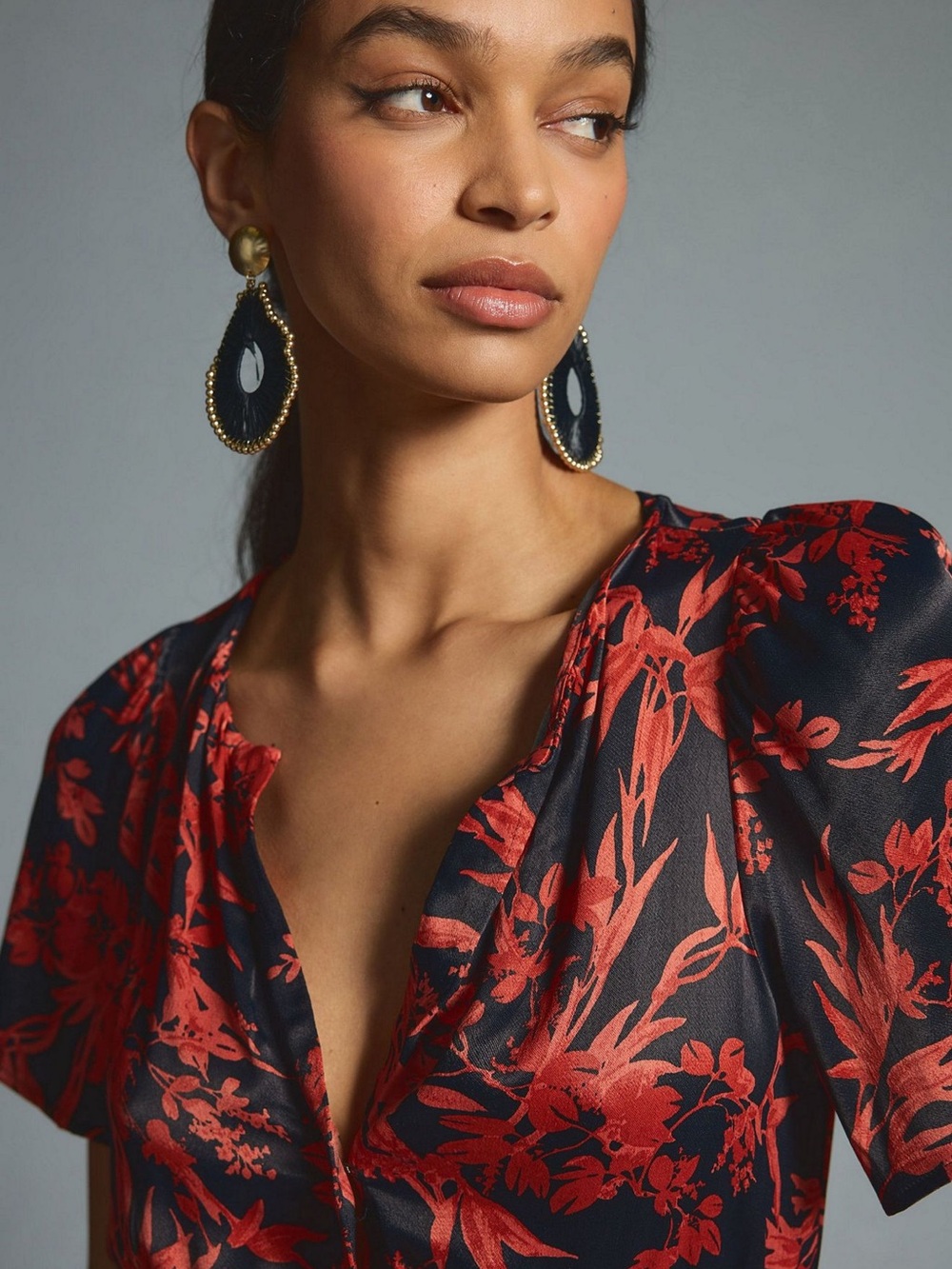 Anthropologie Red Floral V-Neck Romper M - Picture 3 of 5
